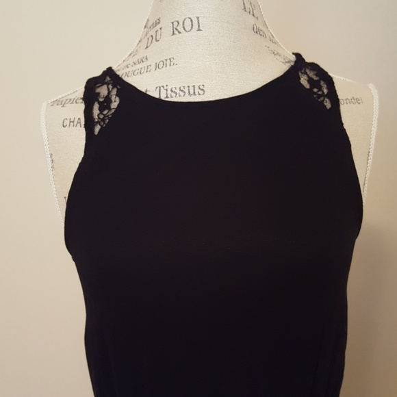 Black dress - Picture 2 of 3